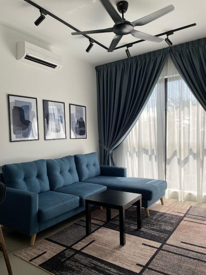 Stayje Putrajaya, 5 Minutes To Ioi City Mall, Wifi , Netflix, Free Parking Екстер'єр фото